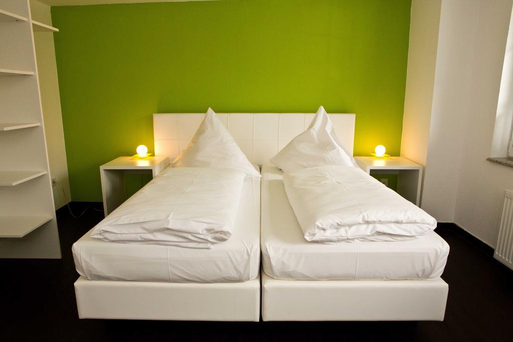 Kretschmanns Hotel Sehnde Bilik gambar